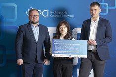 Uczestnicy wydarzenia,