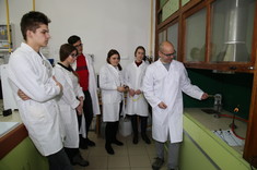 [FOTO, VIDEO] Tysiąc uczniów na seminarium chemicznym w Politechnice Rzeszowskiej